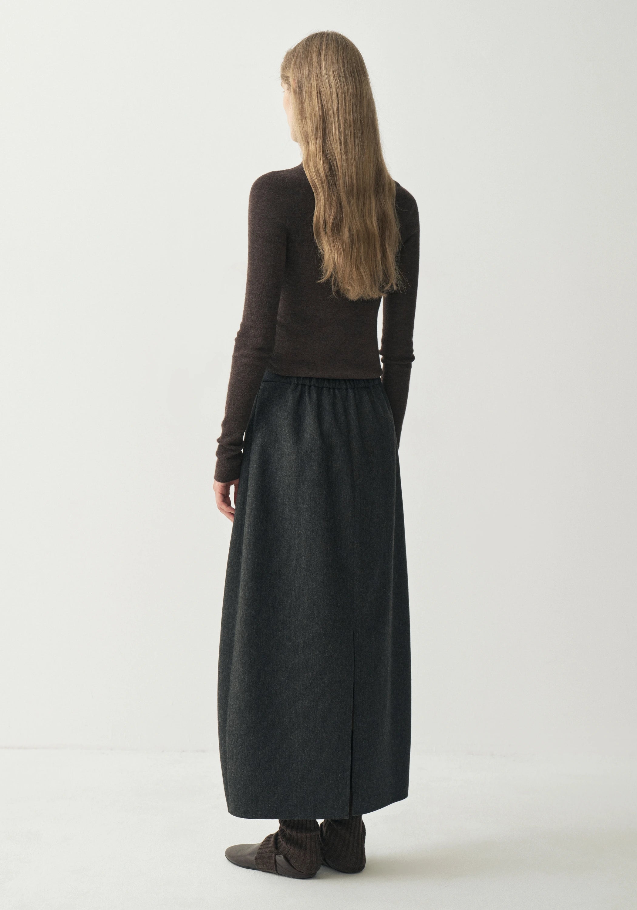 #color_dark gray
