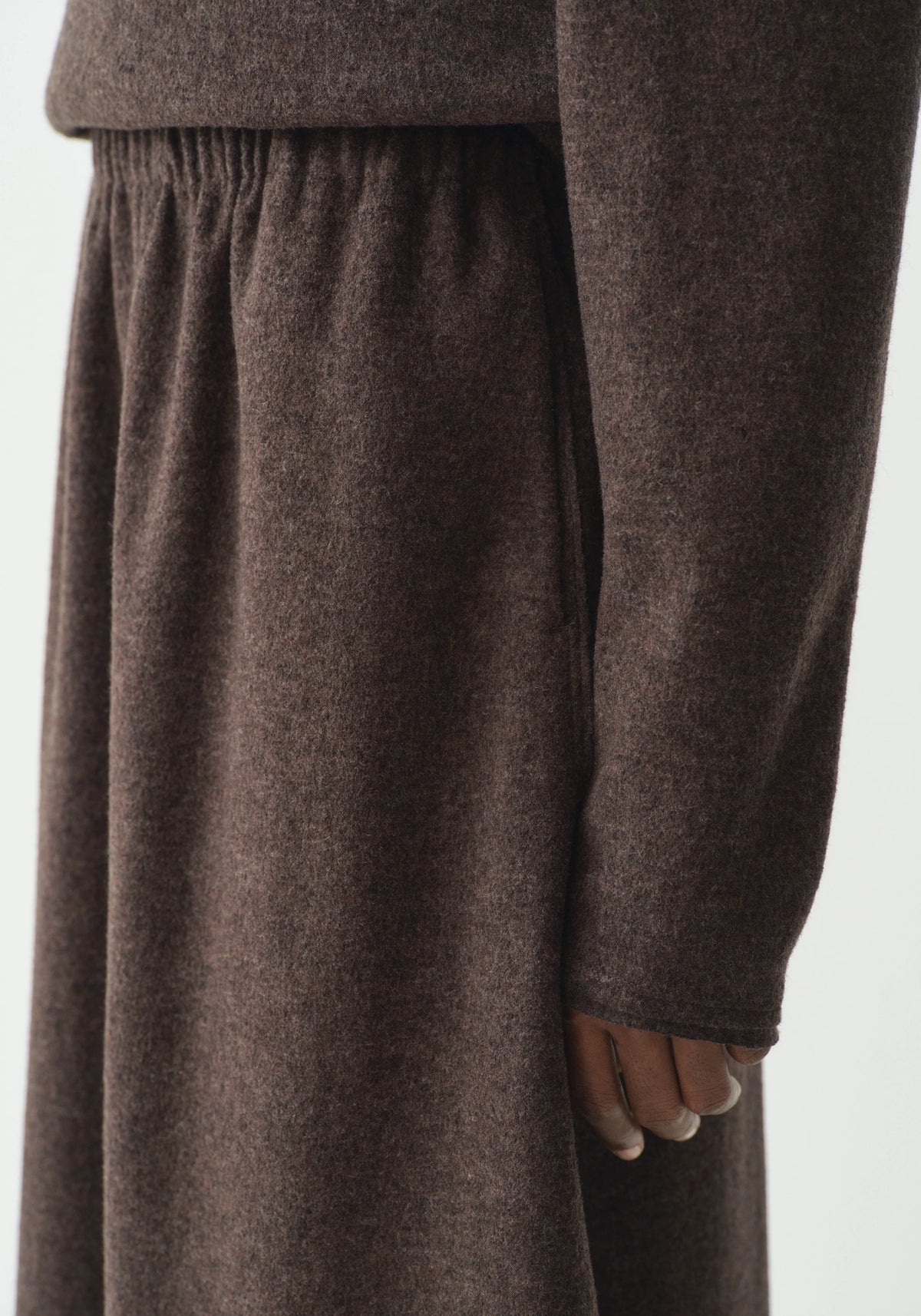 #color_raw umber