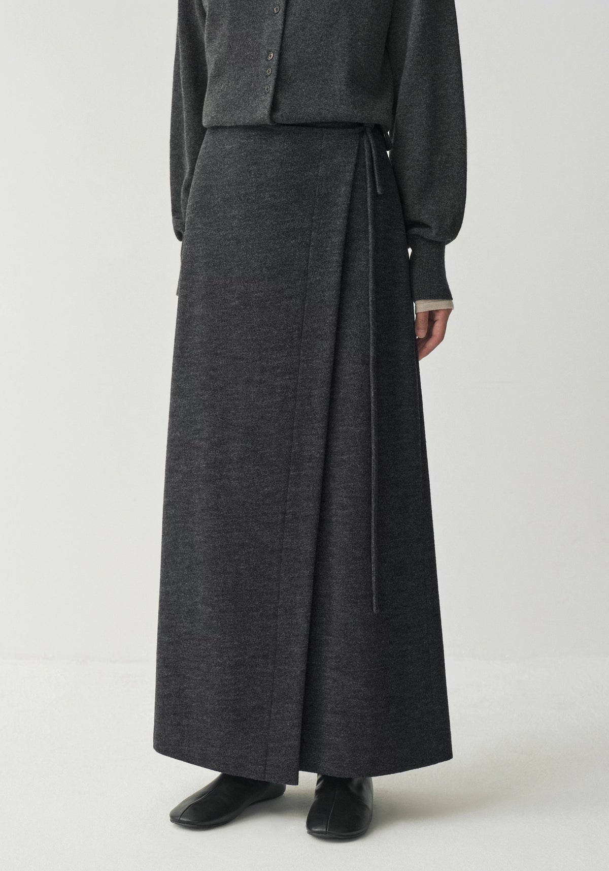 #color_dark gray