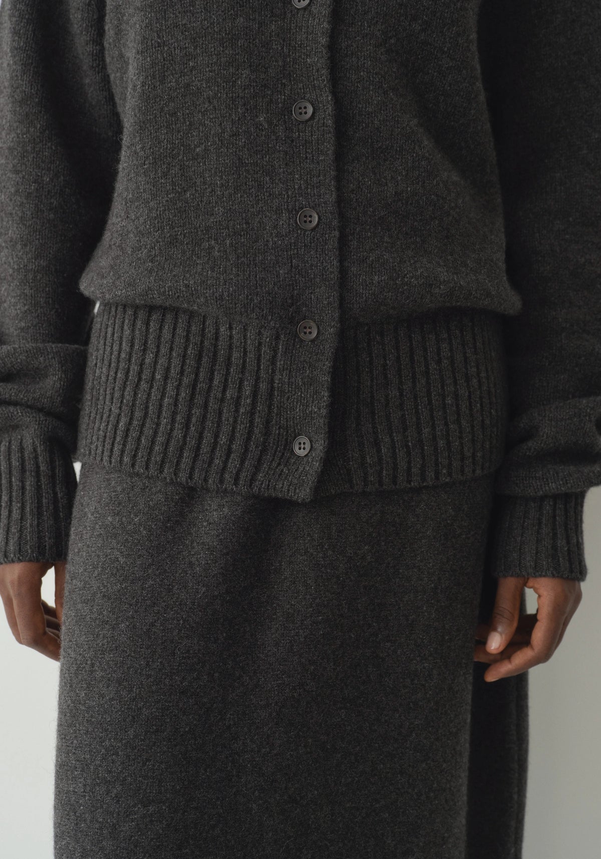 #color_dark gray