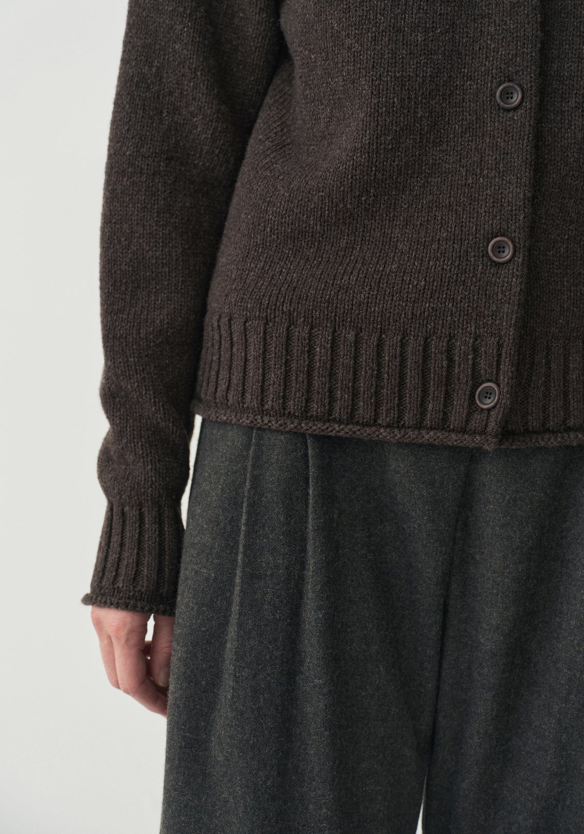 #color_raw umber