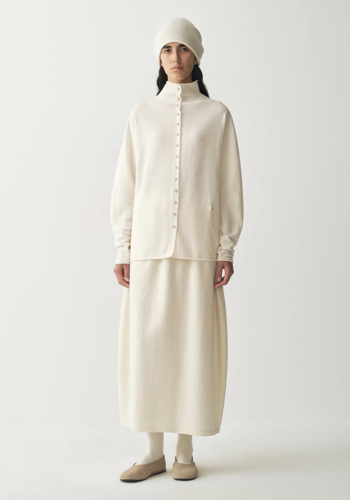 #color_off white