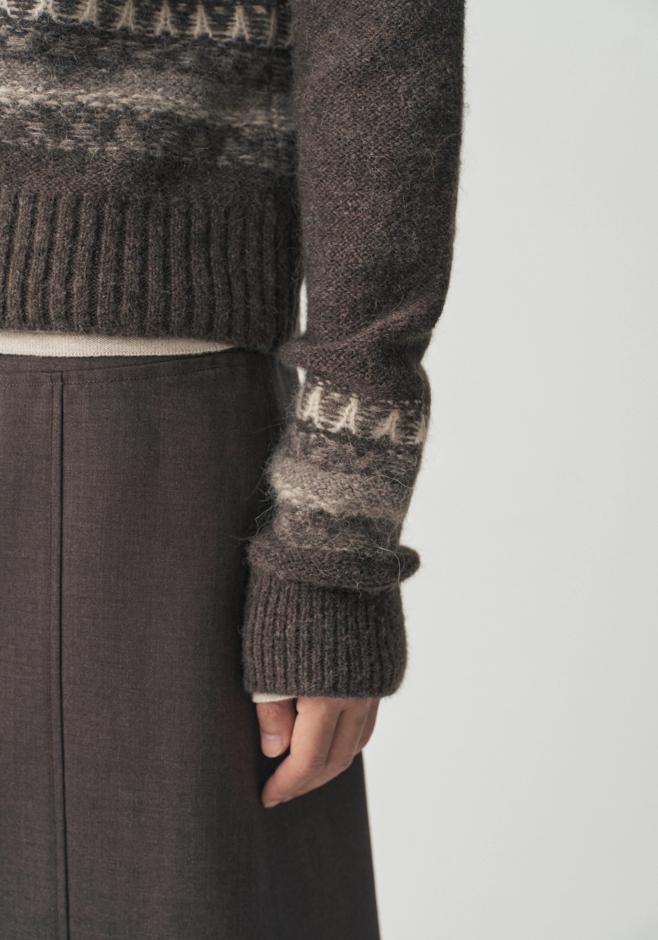#color_raw umber