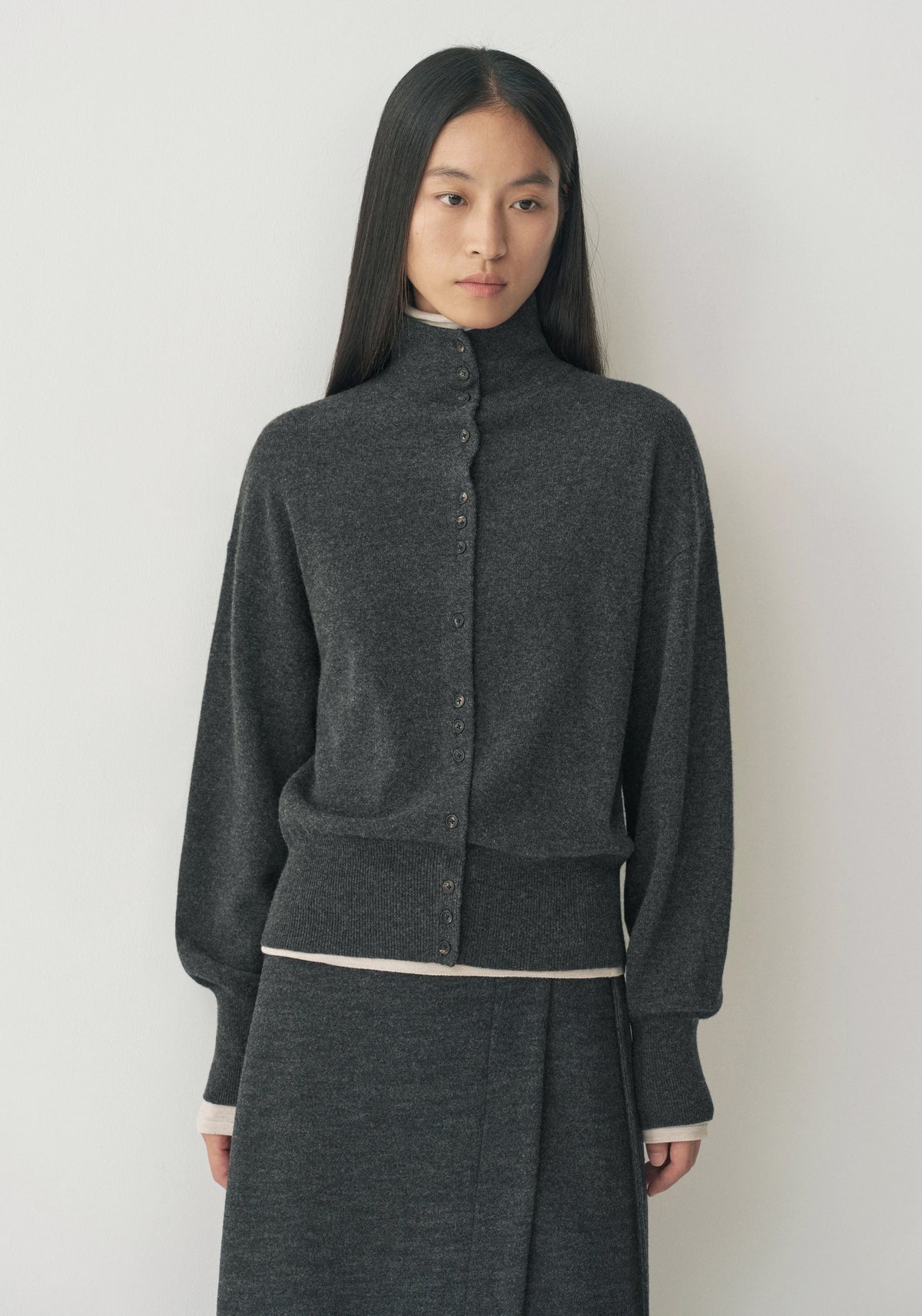 #color_dark gray