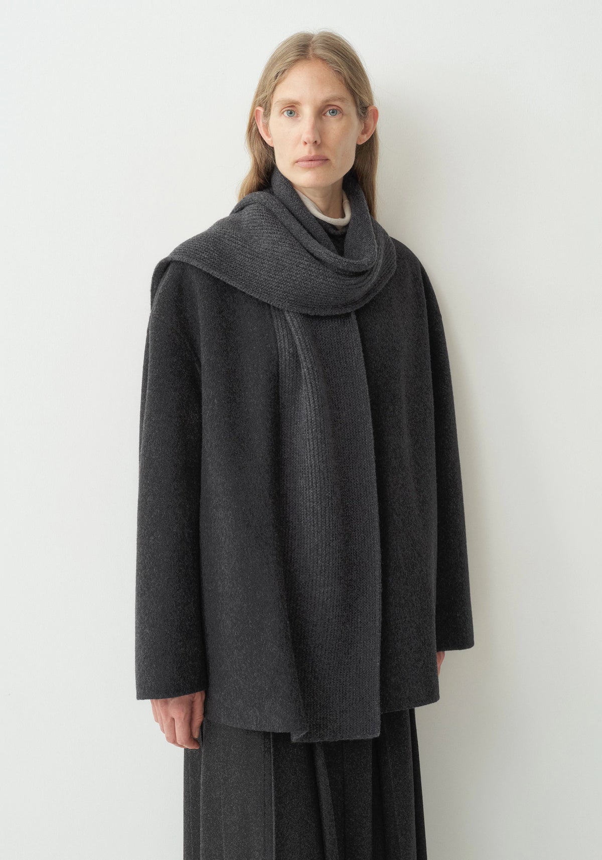 #color_dark gray