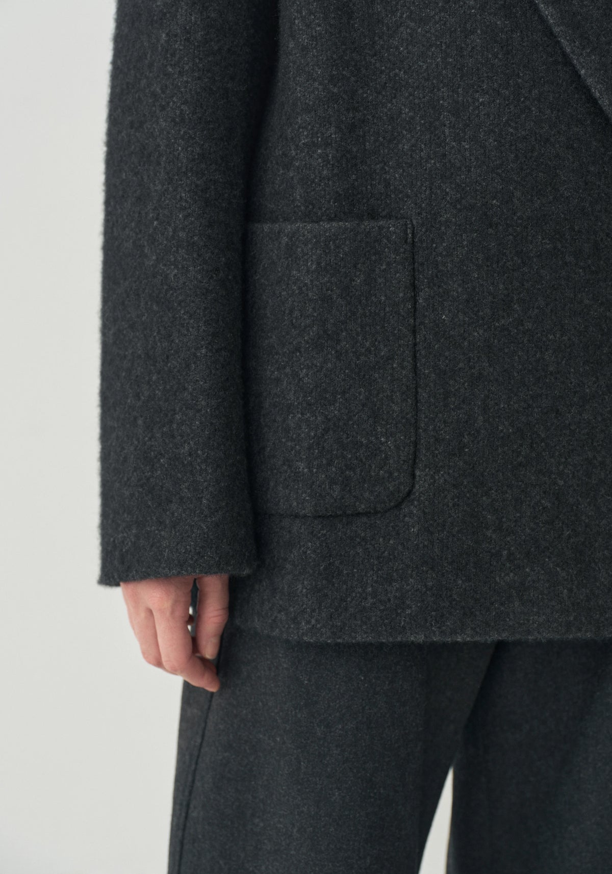 #color_dark gray