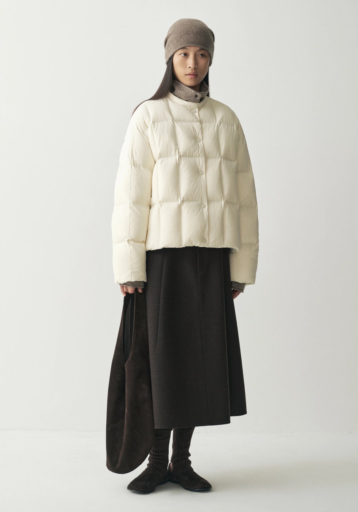 #color_off white