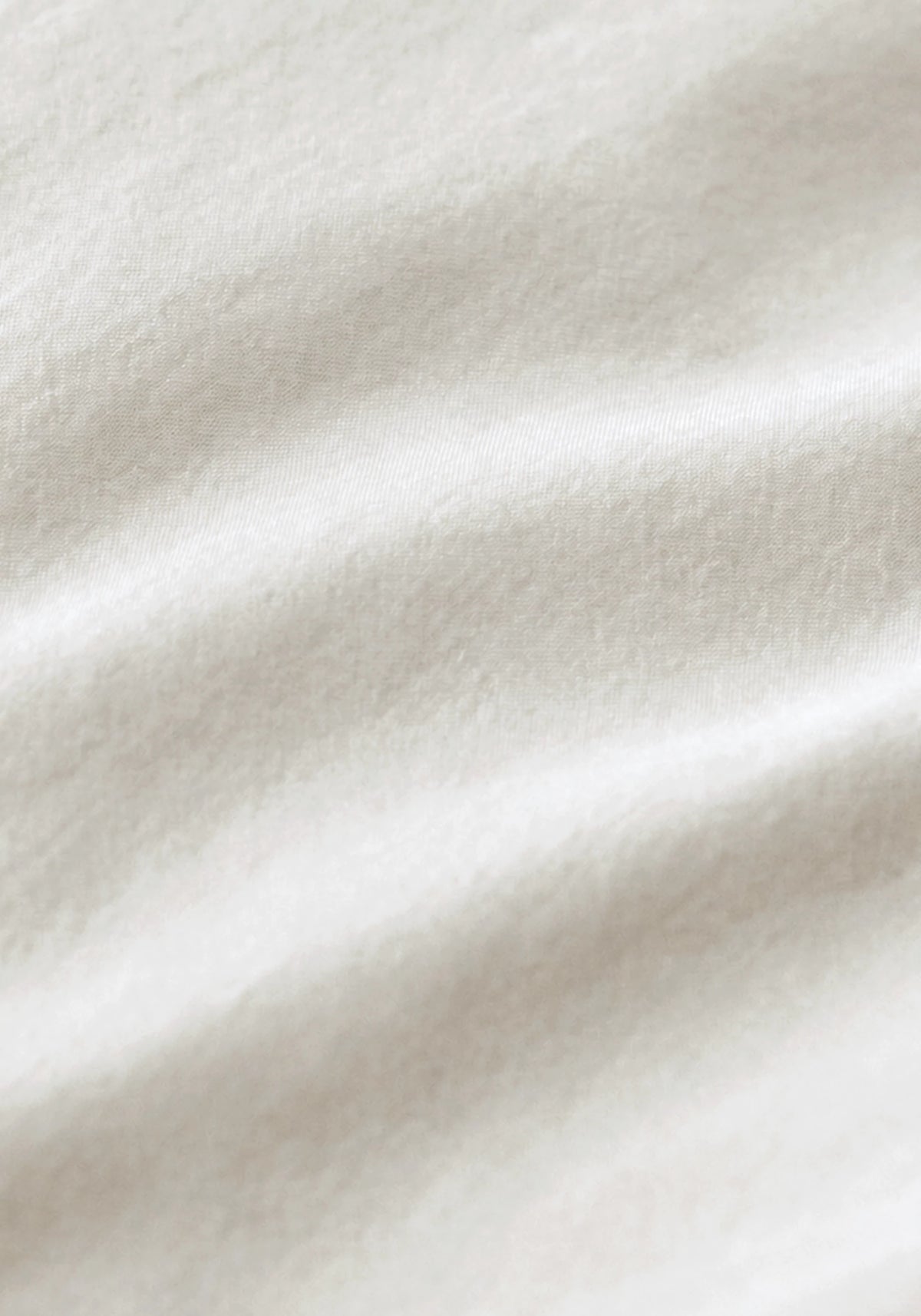 #color_off white