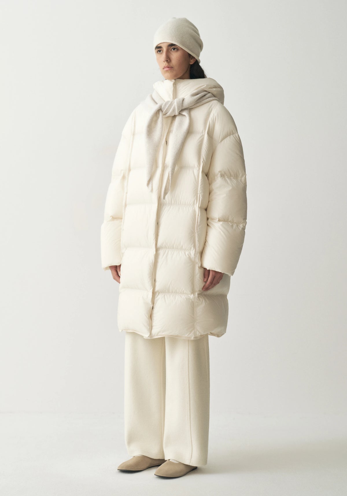 #color_off white