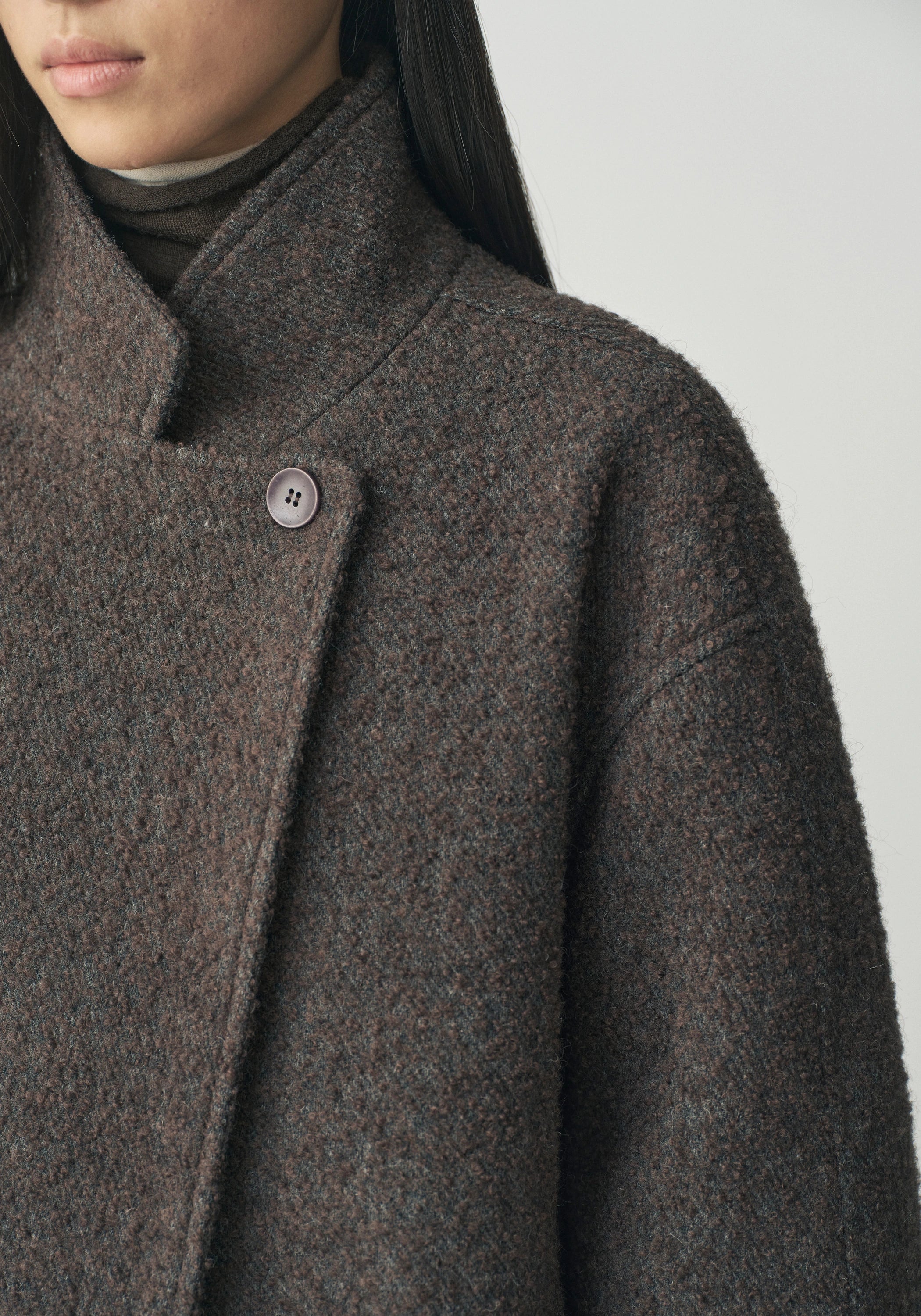 #color_raw umber