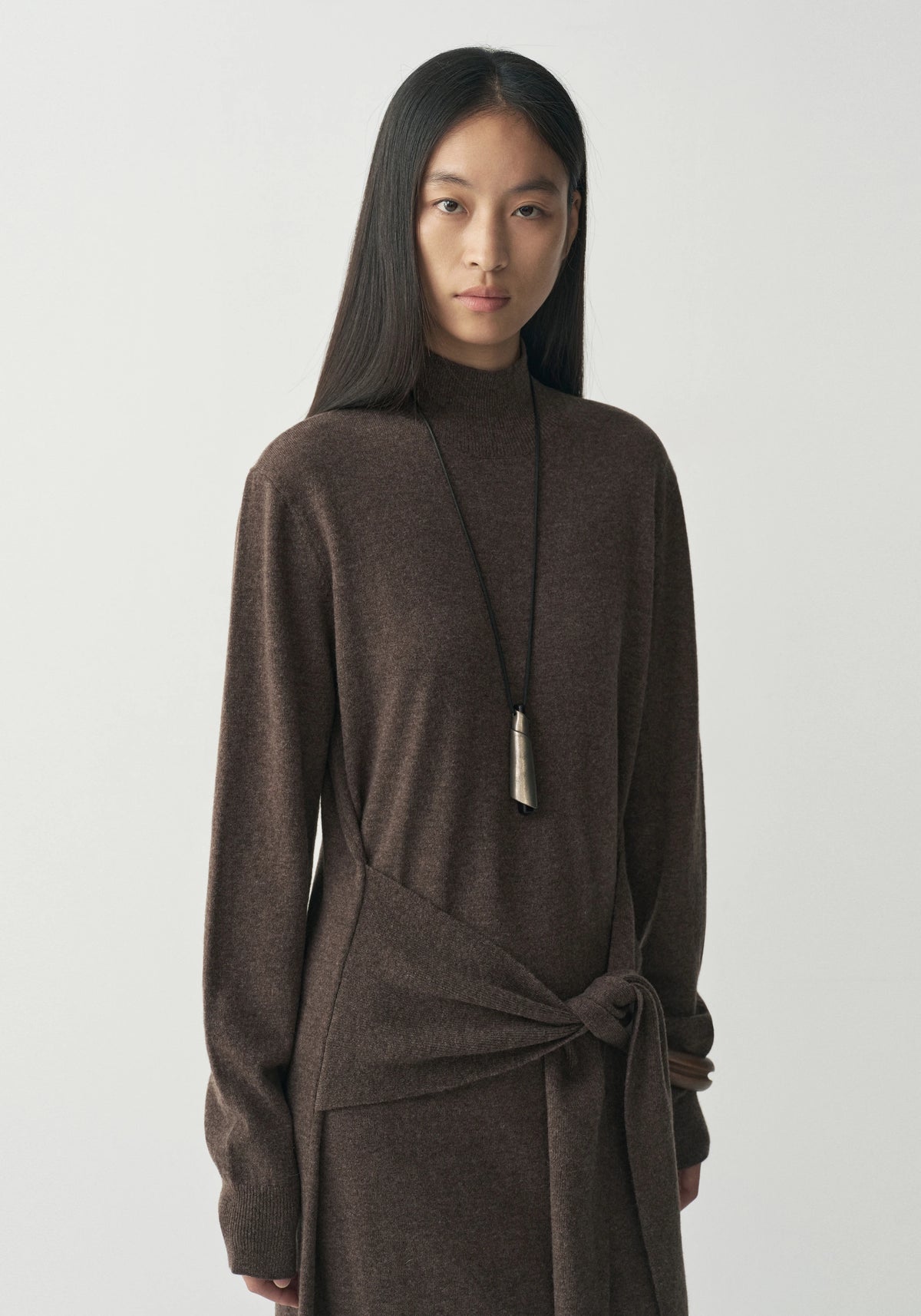 #color_raw umber