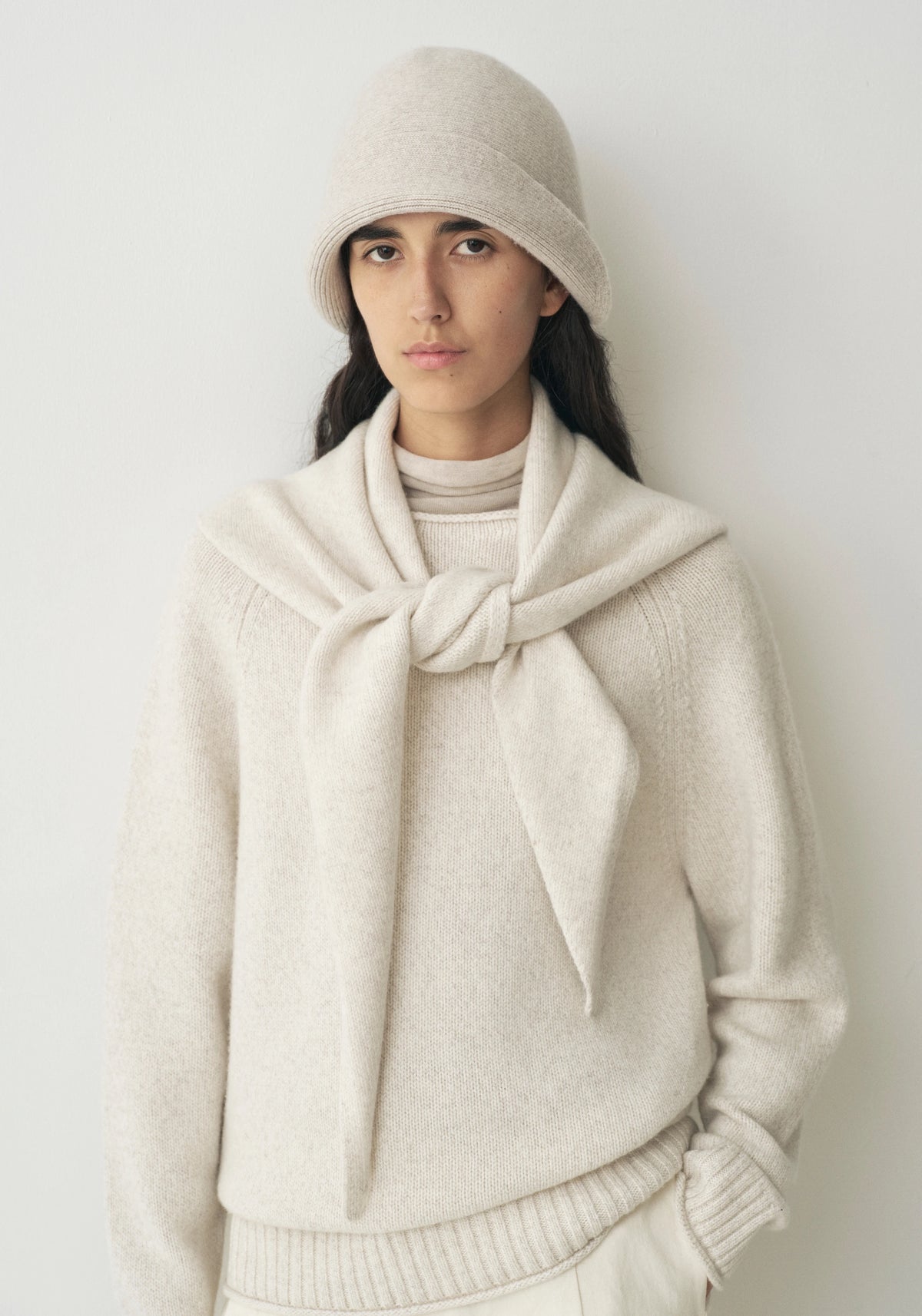 #color_off white