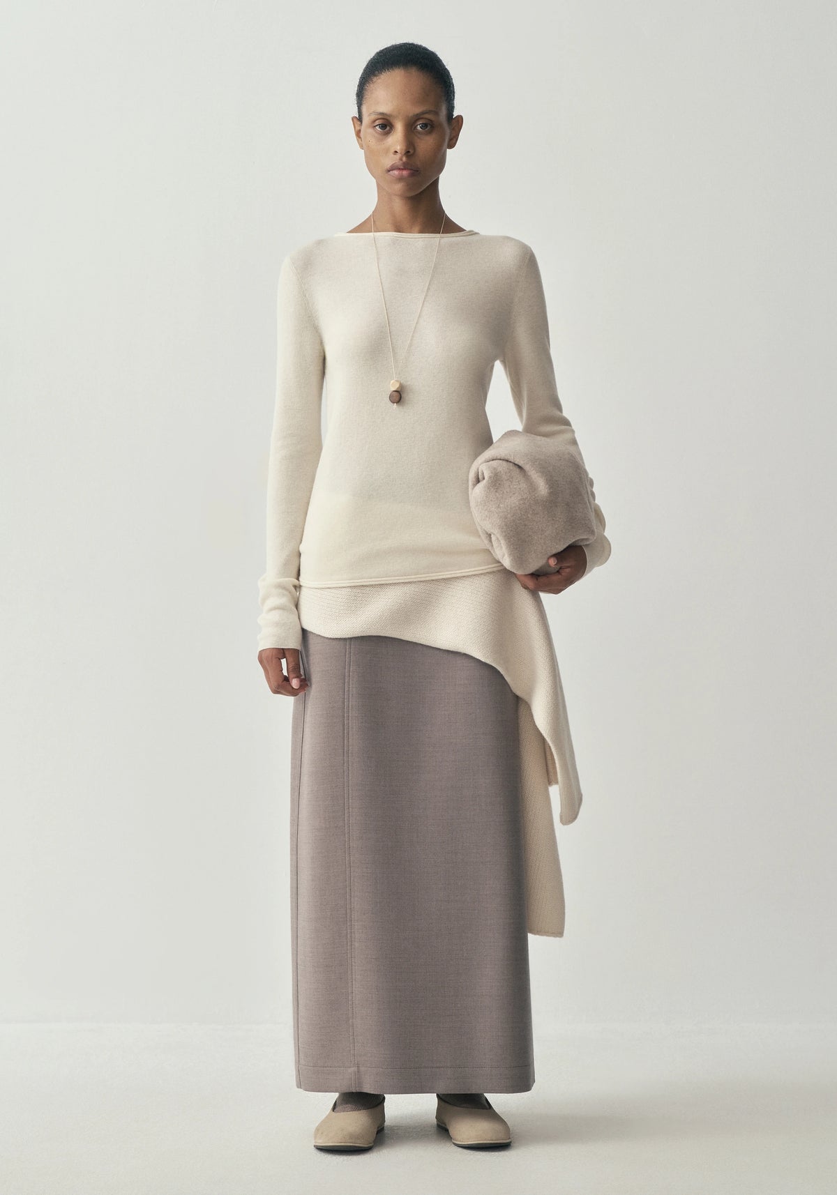 #color_off white