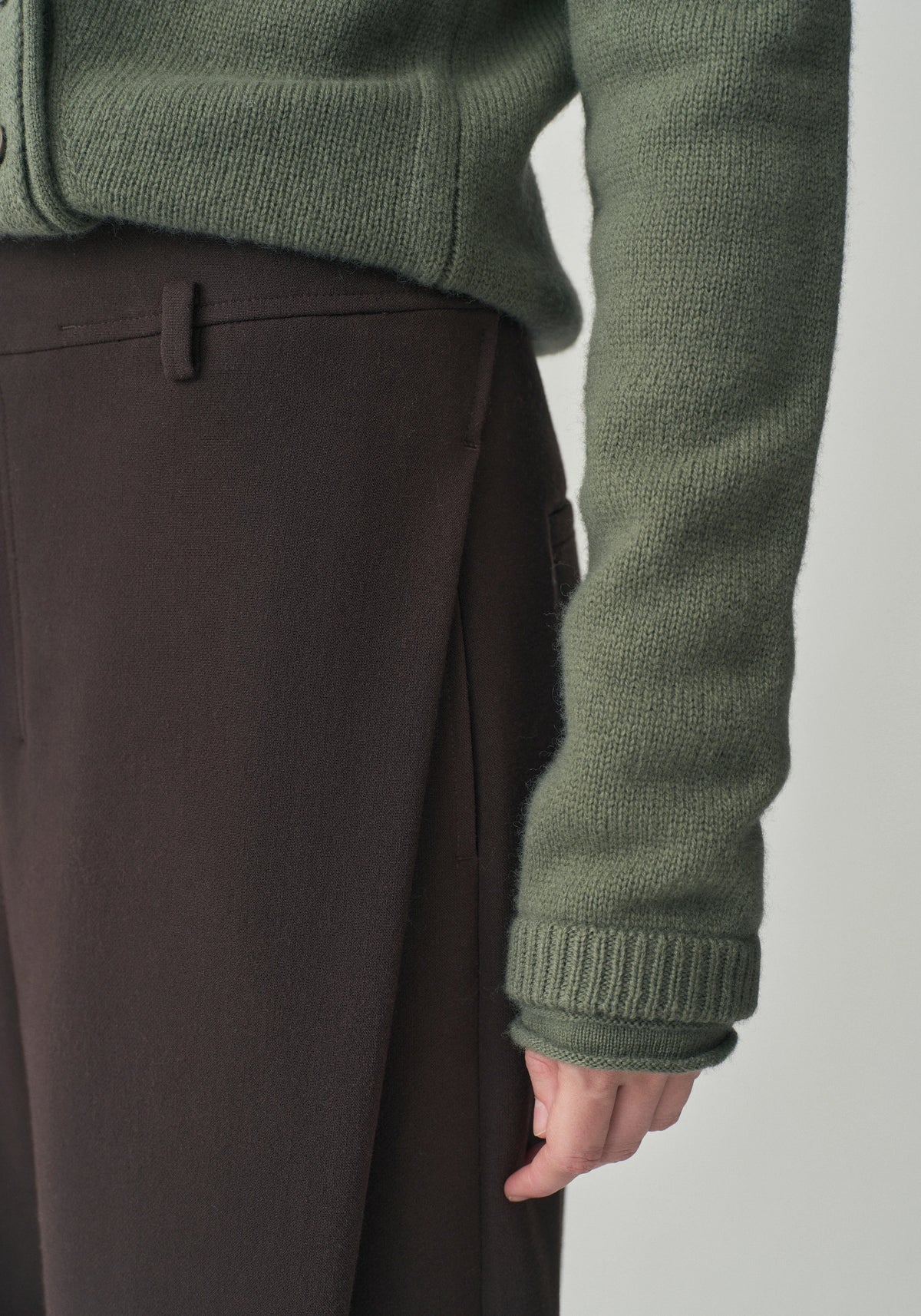 #color_raw umber