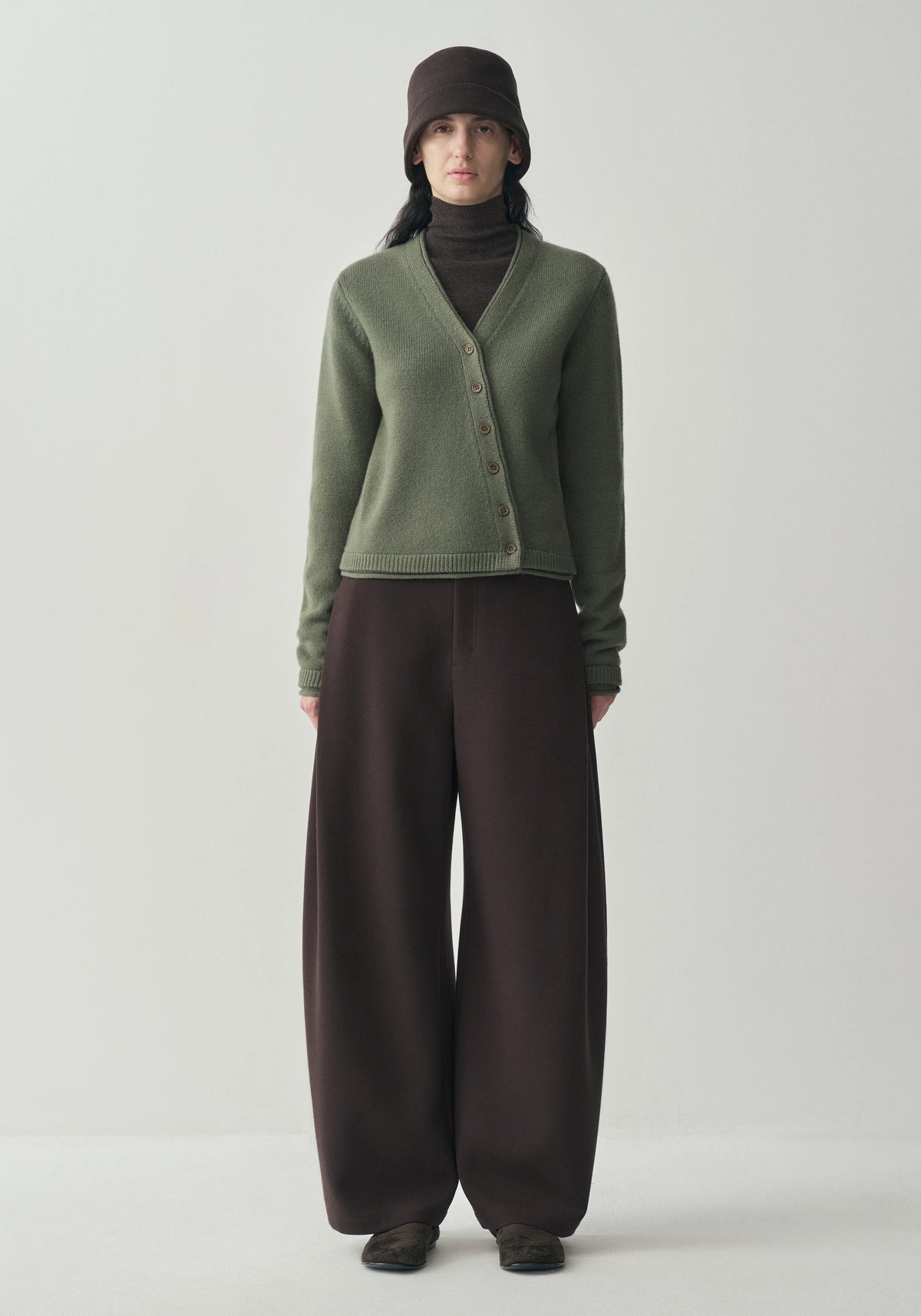 #color_raw umber