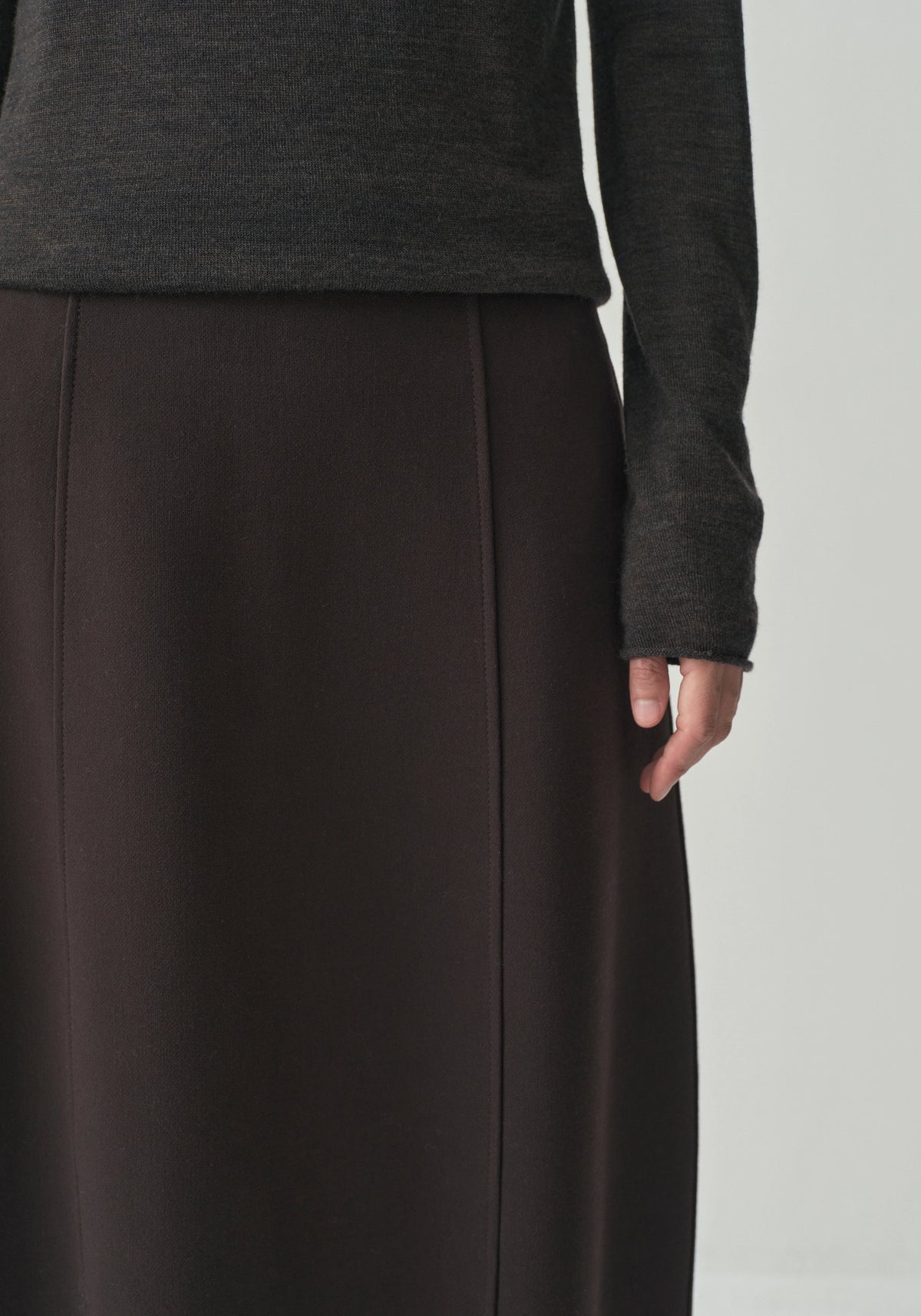 #color_raw umber