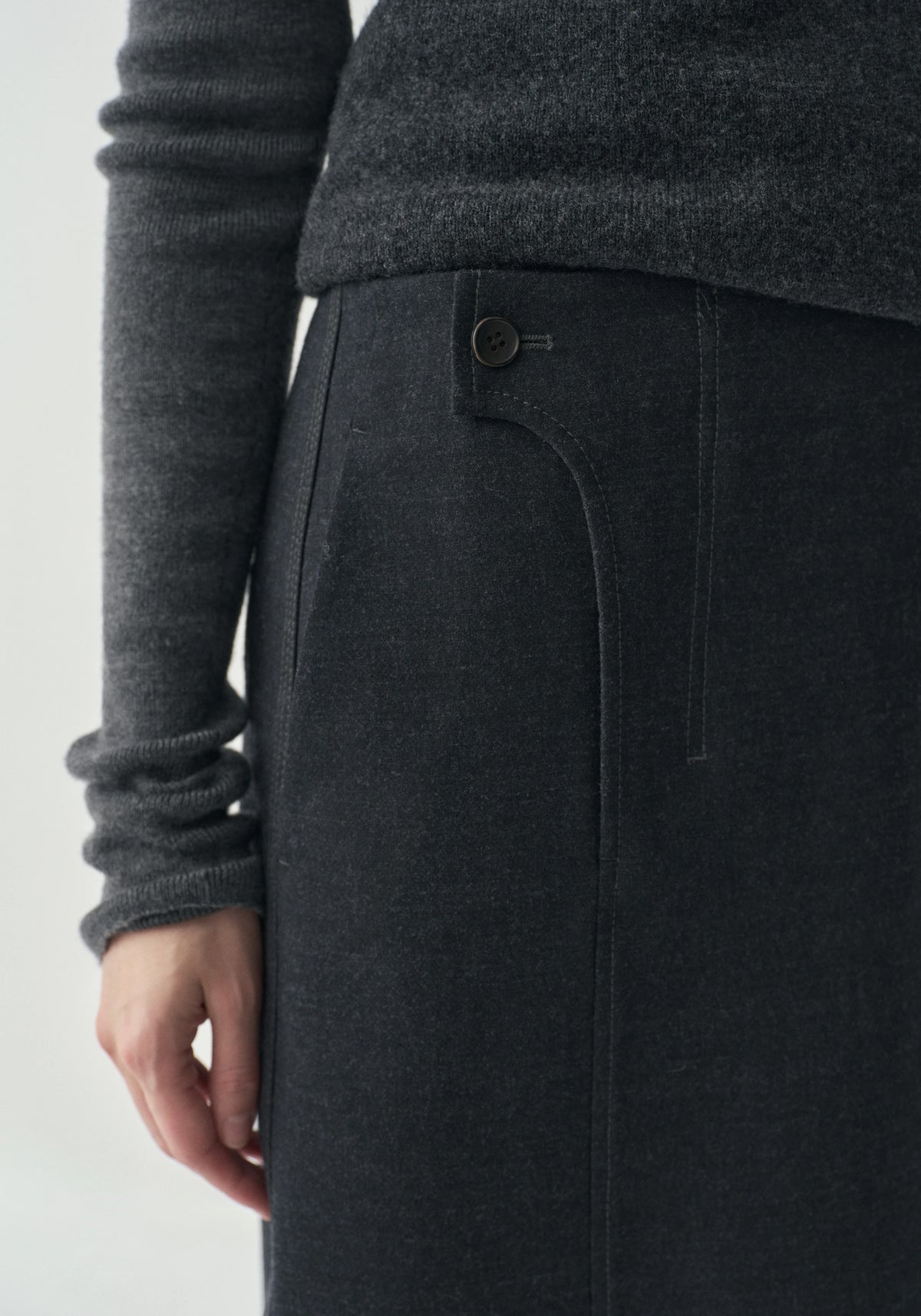 #color_dark gray