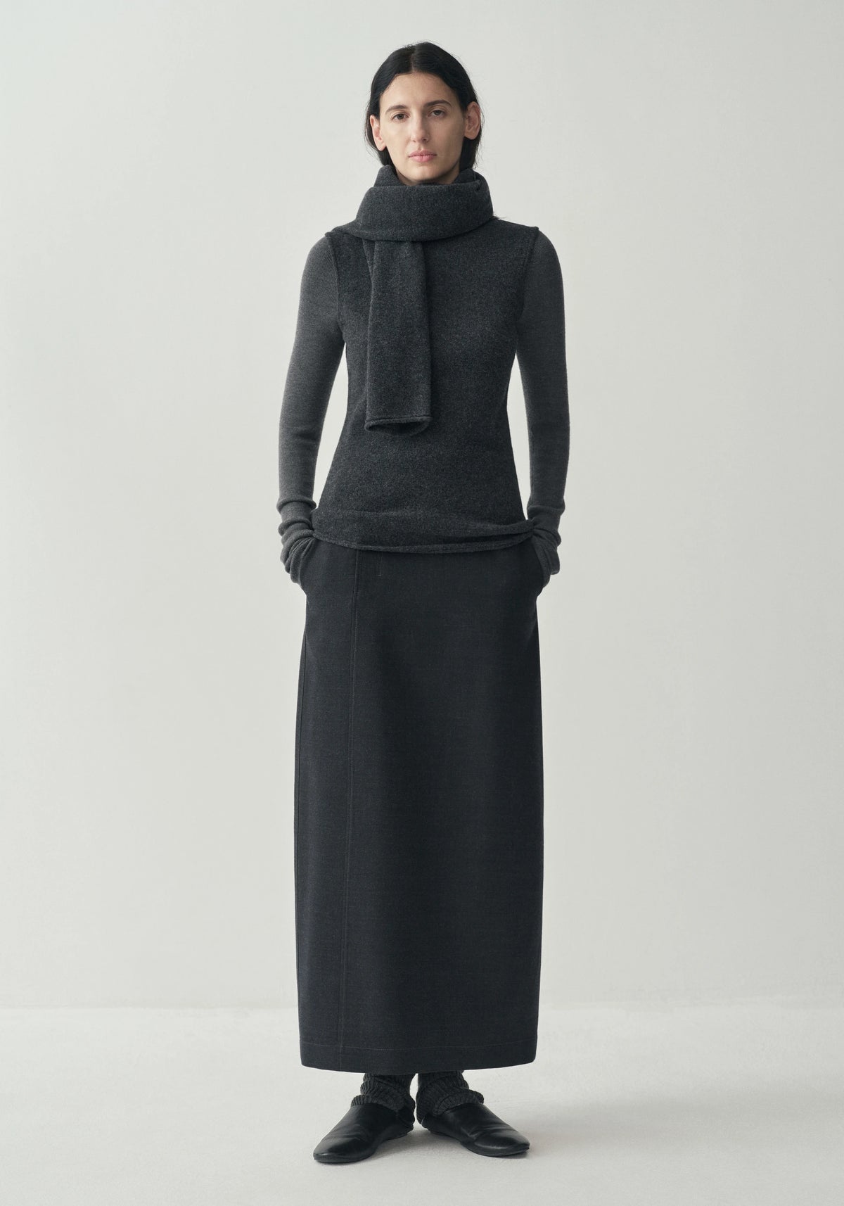 #color_dark gray