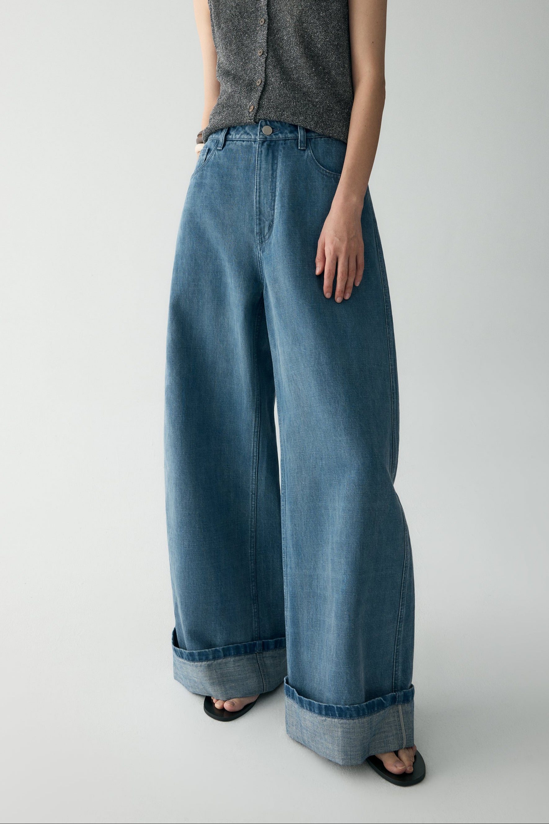 #color_denim light blue