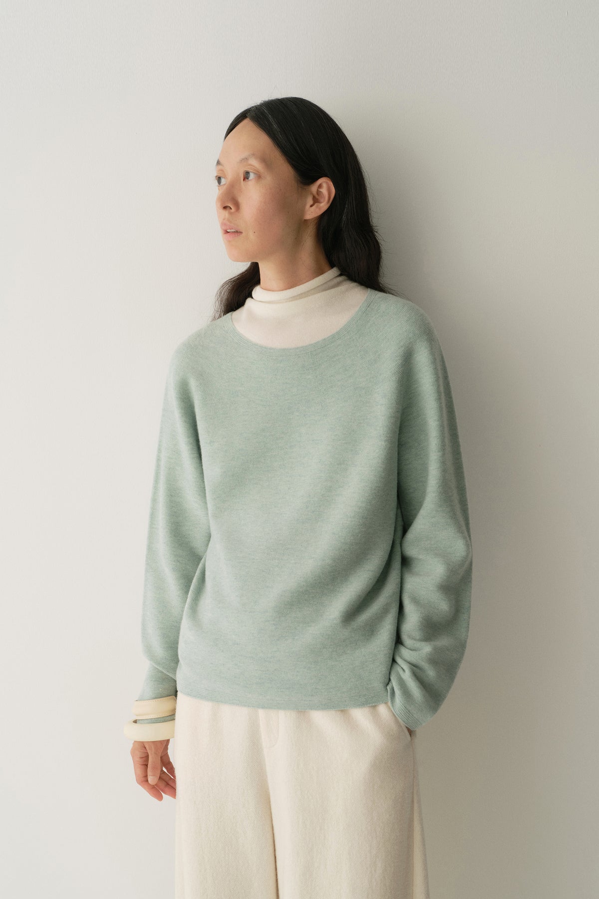 Merino Wool Seamless Pullover