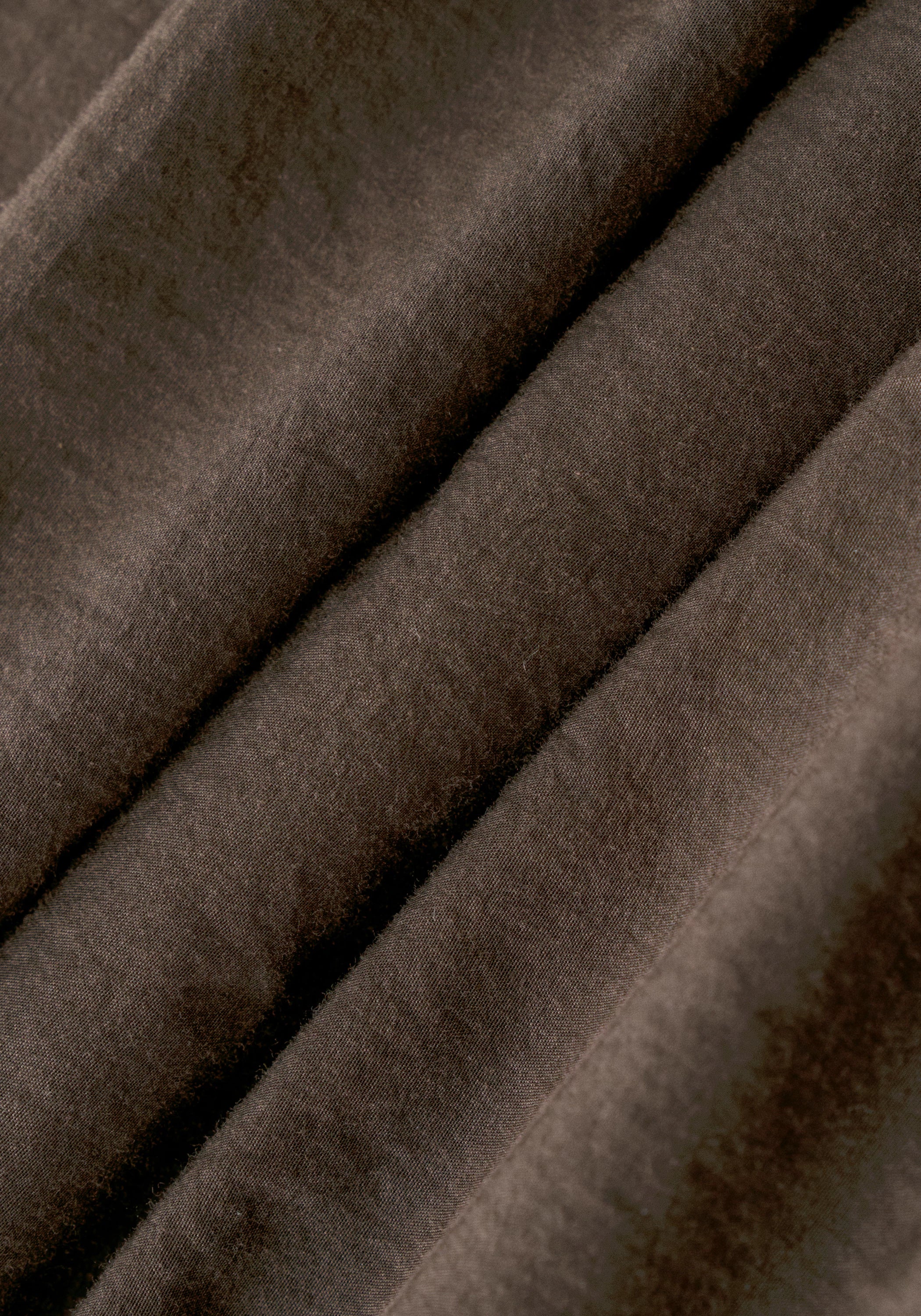 #color_raw umber