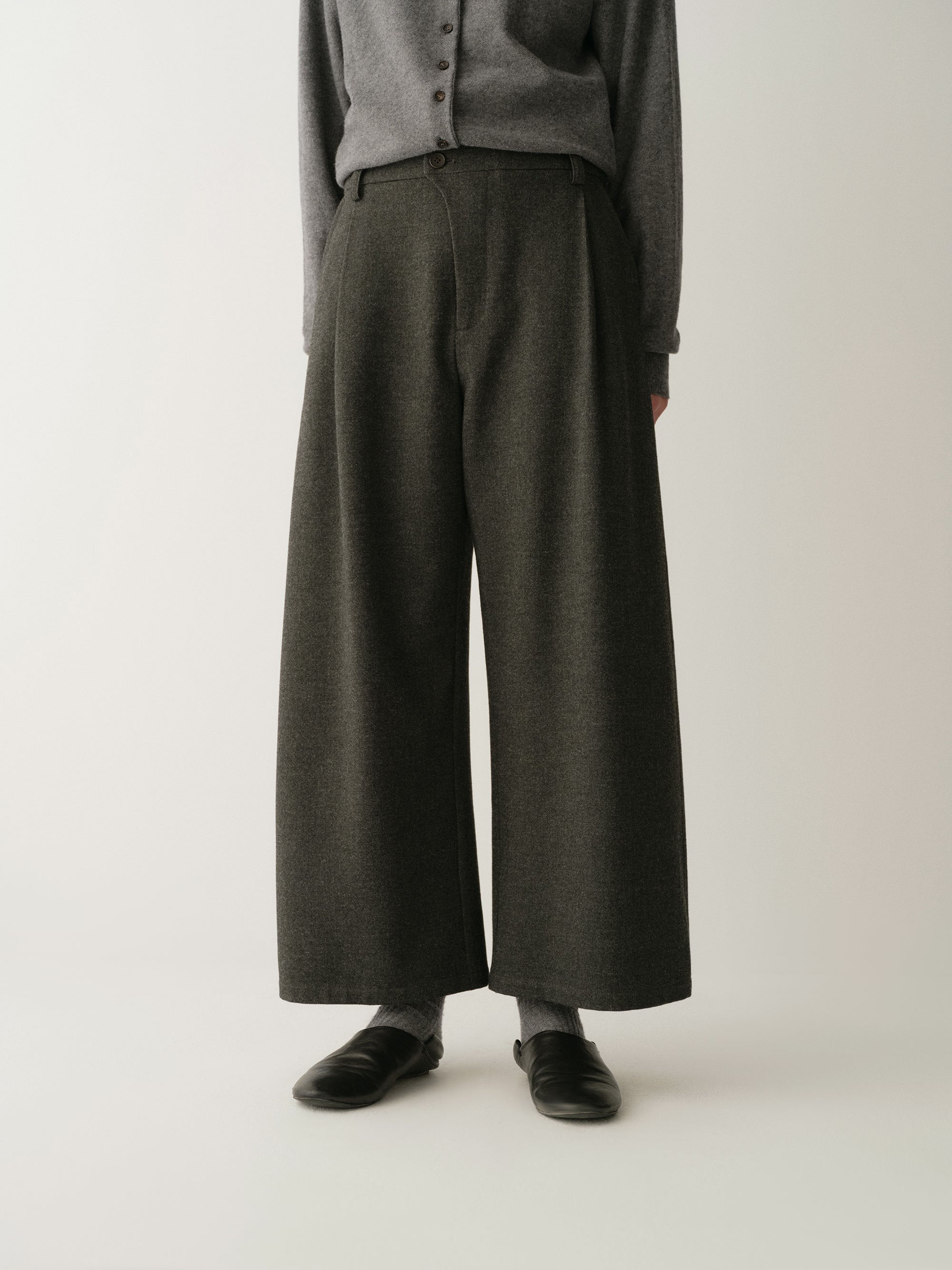 Asymmetric Wide-Leg Cropped Pants
